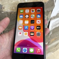 iPhone 8 Plus 64GB Unlocked