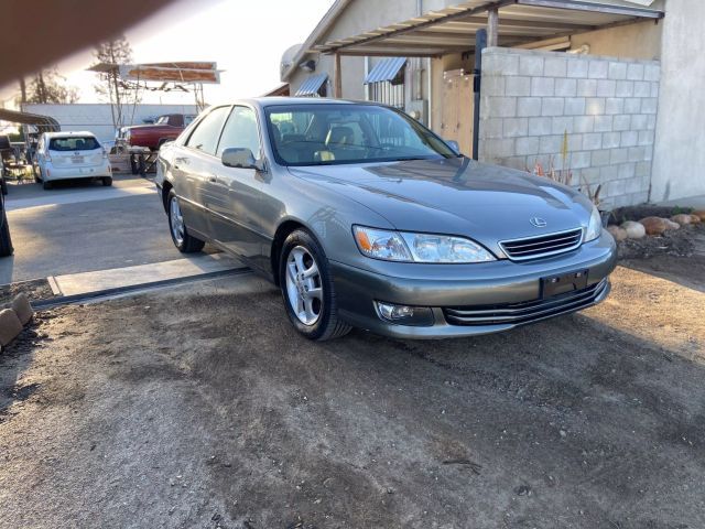2000 Lexus ES