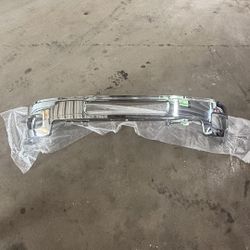 2011-2014 Chevy Silverado 2500,3500 Front Bumper
