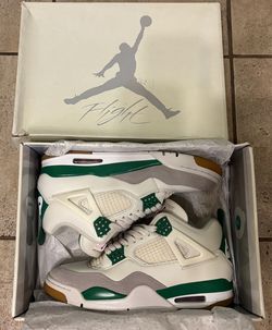 Jordan 4 retro SB pine green