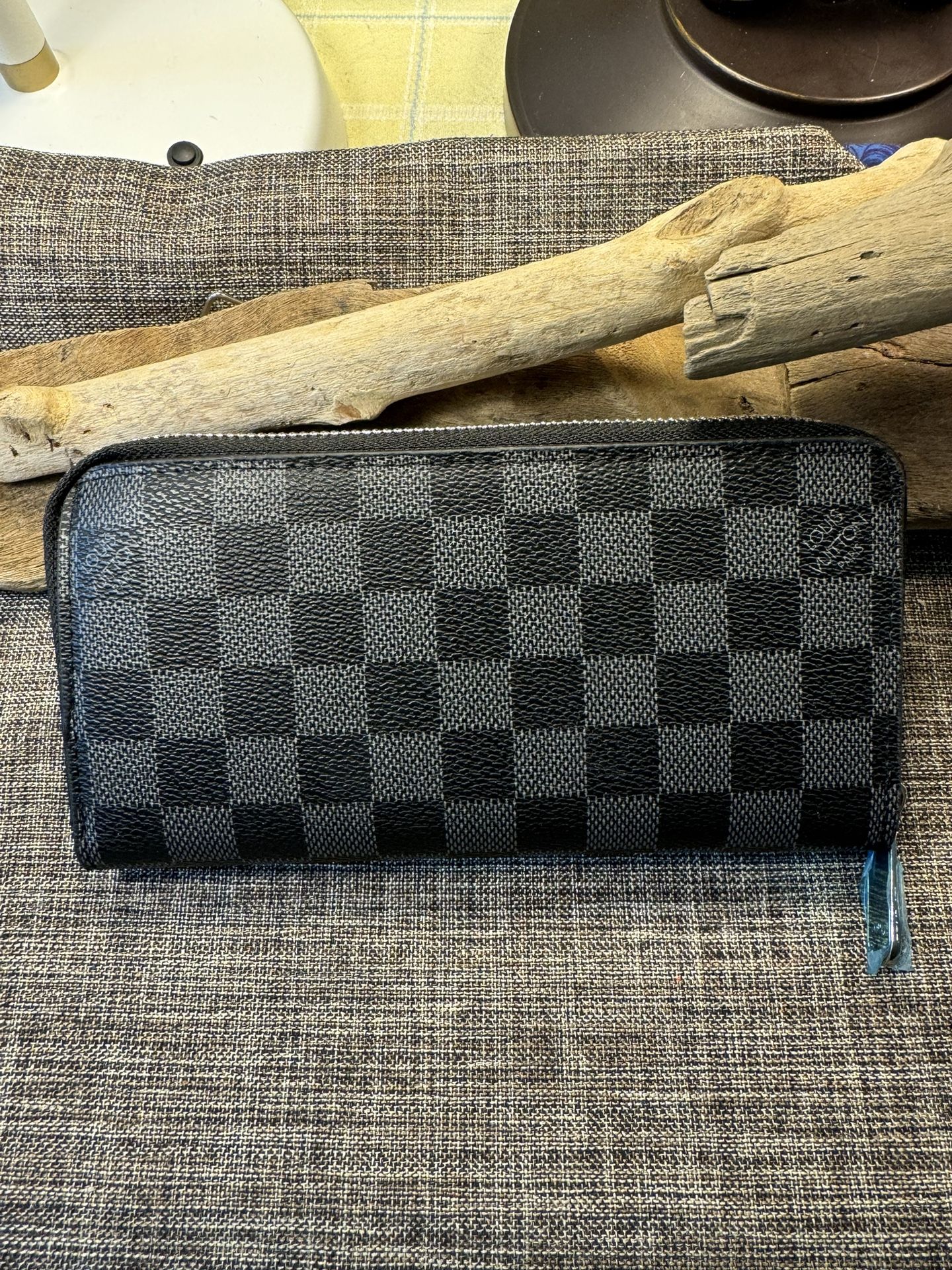 614-New Black PU Leather Checker Zip Around Wallet / Card Holder/ Coin Pocket