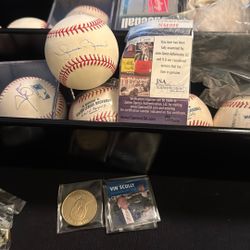 Mariano Rivera Yankees Autographed Ball  Coa JSA