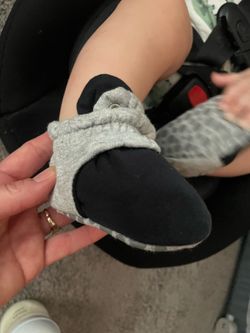 Baby slippers