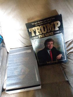 1989 Trump The Game. Board Game