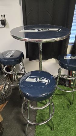 Seahawks Bar Table and matching stools (3)