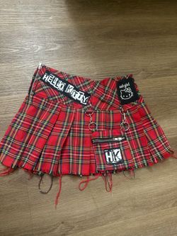 Hello kitty skirt size small