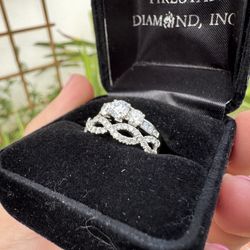 Engagement/ Wedding Band Ring Set 