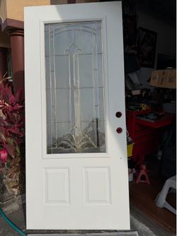 Front door 36”80” right inner swing excellent condition 175 dollars