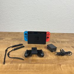 Nintendo Switch Console Bundle W/ Accessories 