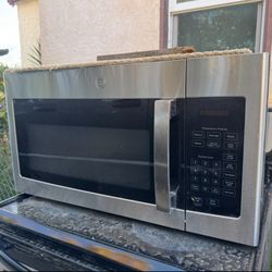 Microwave 