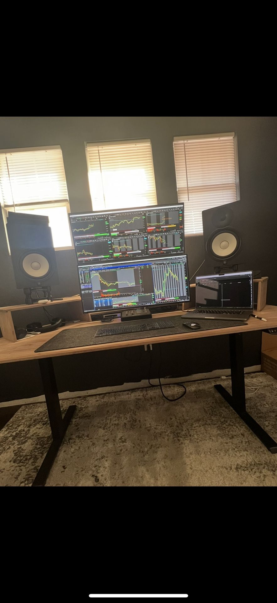 LG34WK95-U 34” Ultrawide LG Monitor
