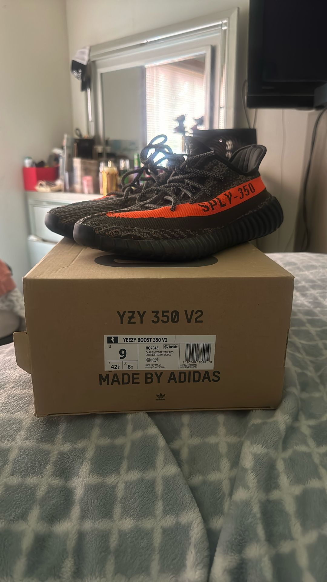 yeezy boost 350 v2 shoe box Yu-Gi-Oh! Speed Duel: Streets of Battle City Box