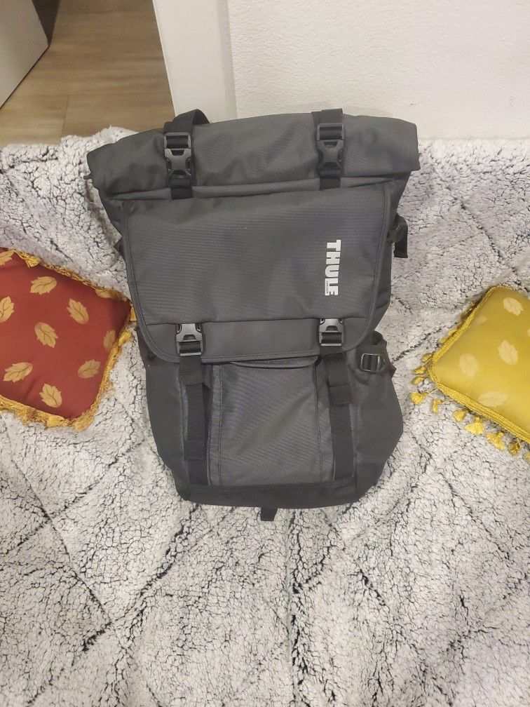THULE Backpack/Camara Bag