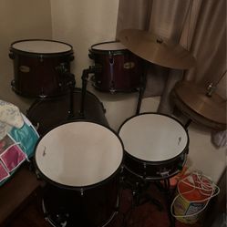 Groove Percussion Drum Set 