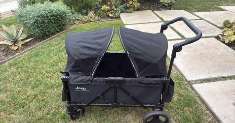 Jeep Evolve Stroller Wagon