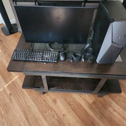 Asus Rog Strix Gaming Tower/Monitor