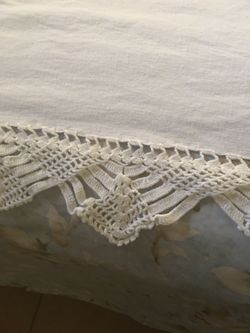 Mantel de punto de cruz hecho a mano para mesa de 4 sillas