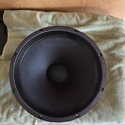 Eminence 15” Speaker – 8 Ohm – Pro Audio / Bass / PA Replacement Driver