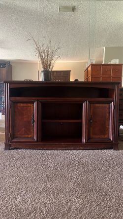 Entertainment Display