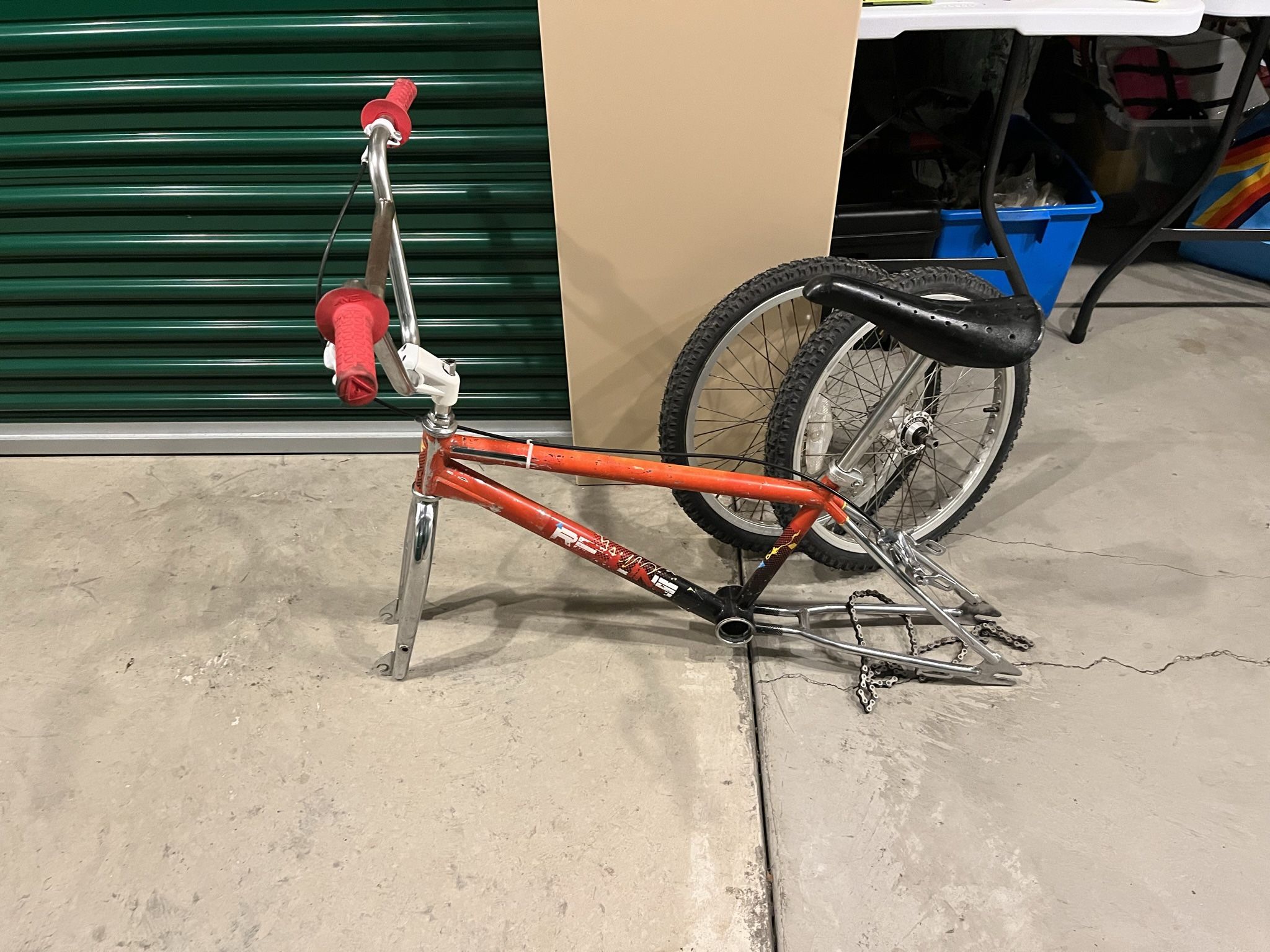 Buying And Selling Old BMX Bikes Hutch Redline MOTOMAG GT Performer Kuwahara