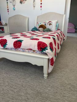Twin beds