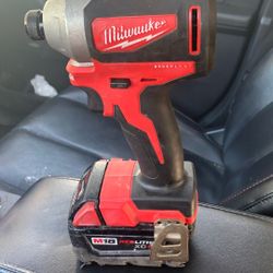 Milwaukee Impact Driver 1/4 Hex