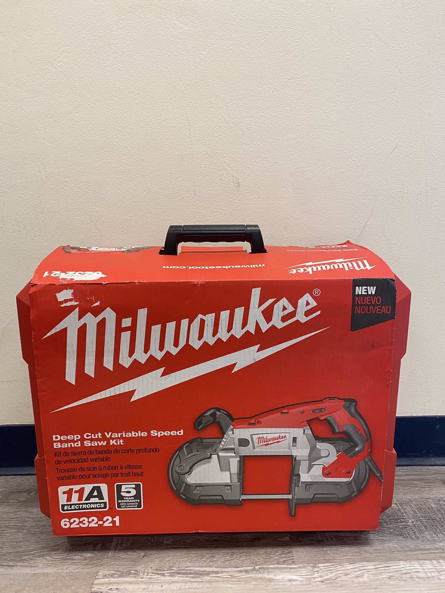 Milwaukee Band Saw 6233-21 #11914-11