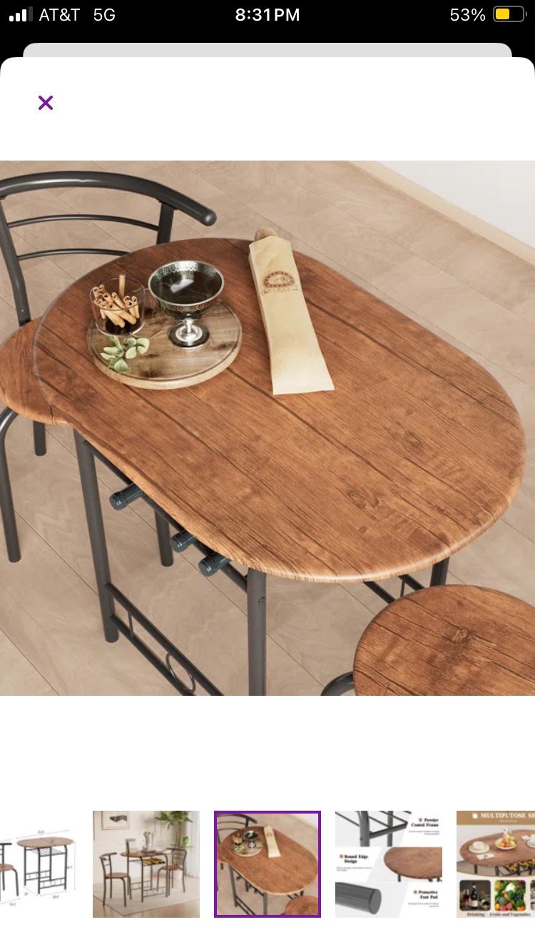 Brown table and 2 chairs set!