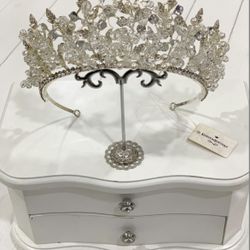 Tiara