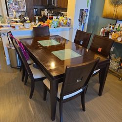 Beautiful Table With 6 Chairs And Extender