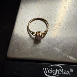 Gold Amethyst Ring 20k