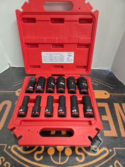 Milwaukee Impact socket set 1/2