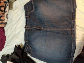 3 croft & Barrow denim skorts size 20