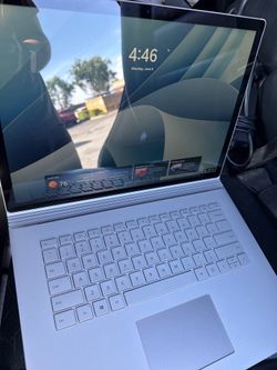 Microsoft surface book 3 16GB RAM i7 10th gen 256gb drive