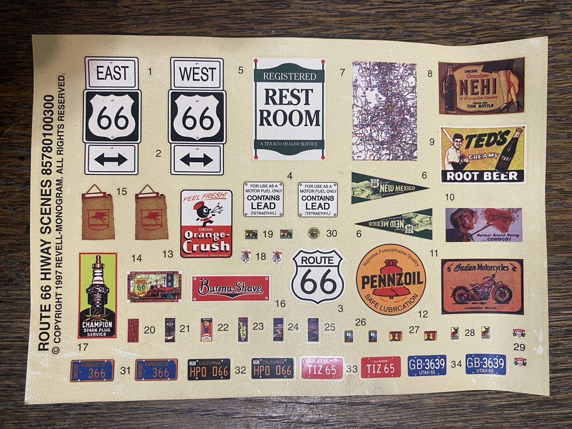 Highway Scenes '60 Corvette w Die-Cut Motel Diorama REVELL 85-7802 DECALS ONLY!!