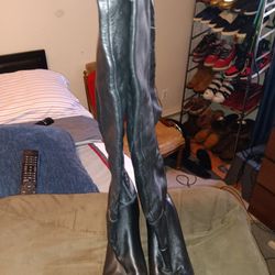 Guess Female Knee High Boots