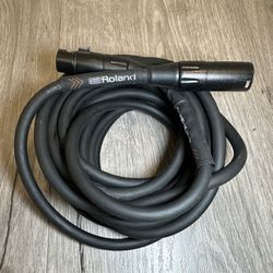 Roland Professional XLR Microphone Cable – Heavy Duty