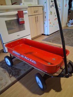 Radio Flyer Wagon