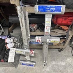 Werner Short Body Ladder Jack set 
