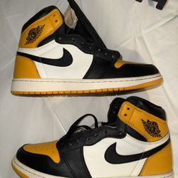 Air Jordan 1 “Yellow Toe”