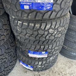 33x12.50R20 New Set Of RT Tires Installed
