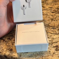 AirPod 4’s Noise Cancellation 