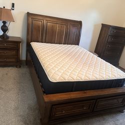 Complete King Bedroom Set with Solid Wood Furniture & Stearns & Foster Mattress – $3,000
