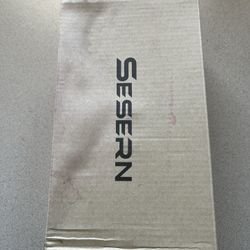 Desert trail camera model, E2