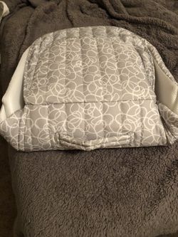 Snuggle Nest. Portable Infant Sleeper