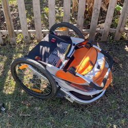 Giant Kids Double Bike Trailer Pea pod