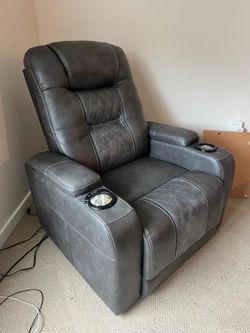Power recliner