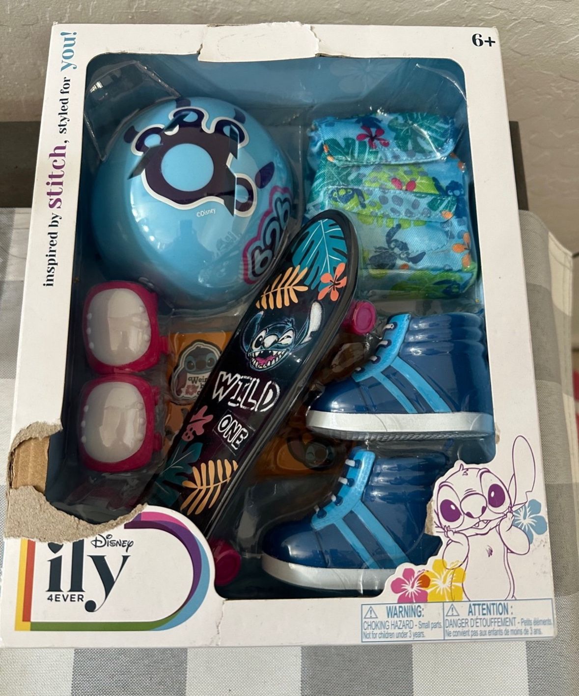 New Disney Lilo and Stitch Doll Skateboard Play Set