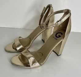 Guess Size 9