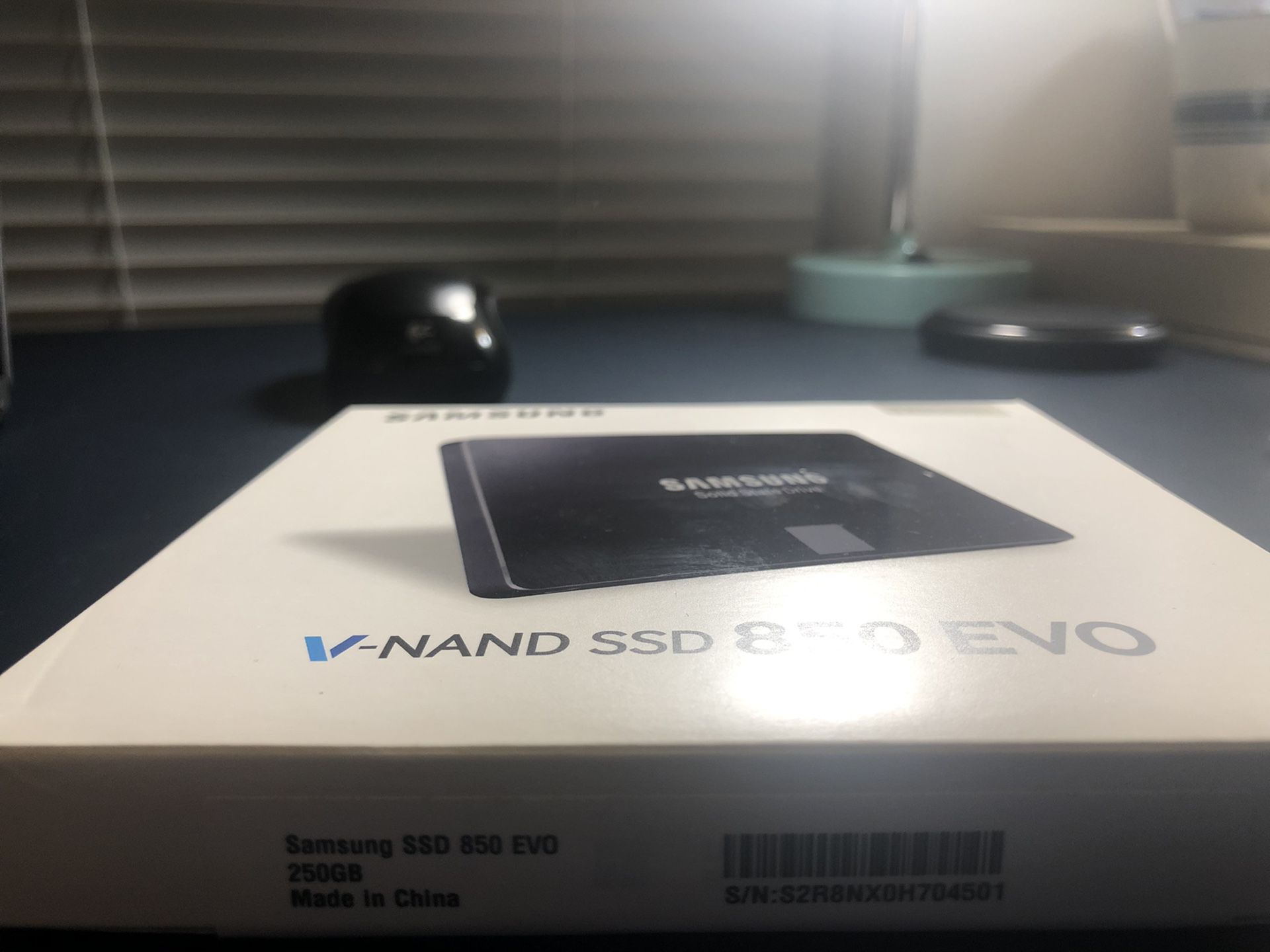 Samsung 850 EVO 250GB Internal 2.5" (MZ-75E250B/AM) SSD Brand New (Open Box)
